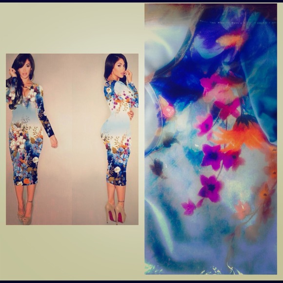 ❌SOLD❌Long Sleeve Winter Dress BODY CON 🎉