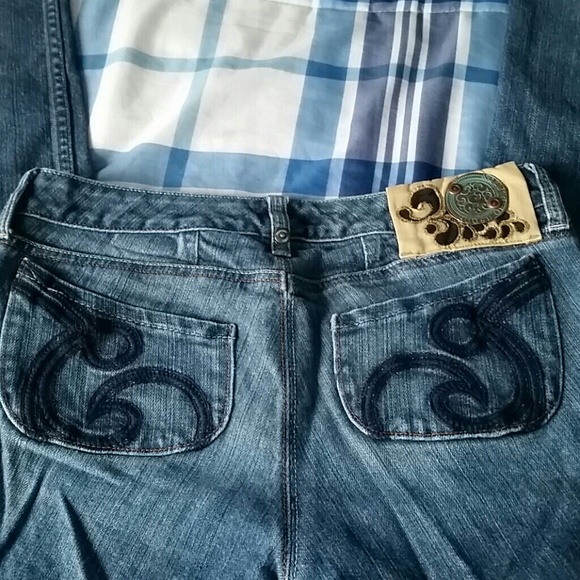 **FLASH SALE**House of Dereon jeans by Beyonce - Picture 4 of 4