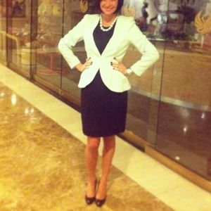 Sold - Mint H&M peplum blazer 36/6