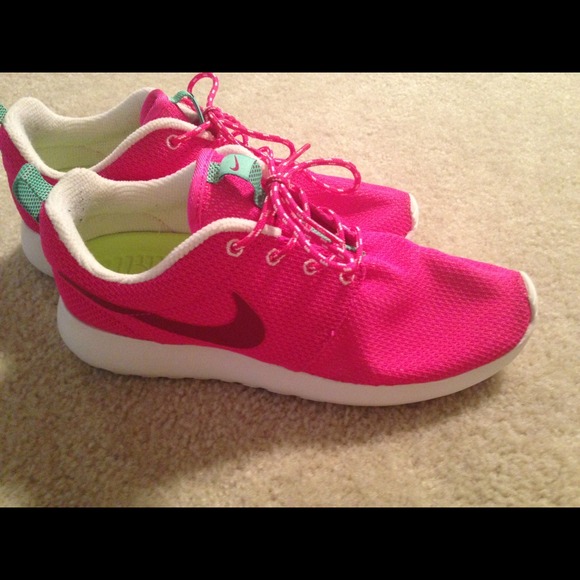 Hot pink nike roshes!