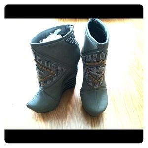 Never worn, Taupe Beaded Triple Wedge Boots. New!
