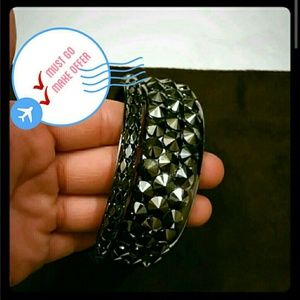 🚫SOLD IN BUNDLE 🚫