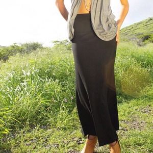 Fighting Eel medium, black, Kerrie skirt