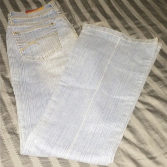 Jeans - Picture 2 of 4