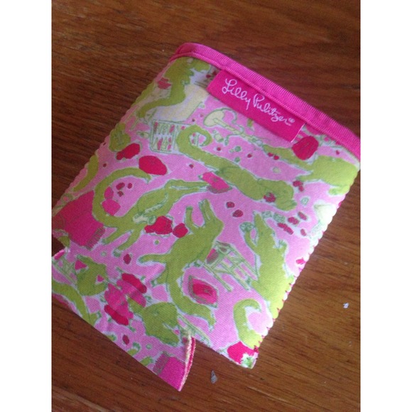 Lilly Pulitzer drink hugger/coozie