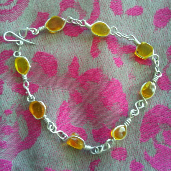 AMBAR BRACELET