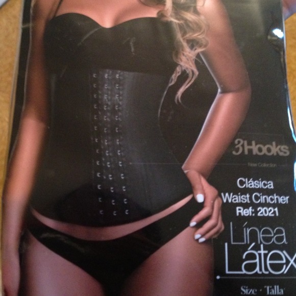 Ann Cherry Waist Cincher