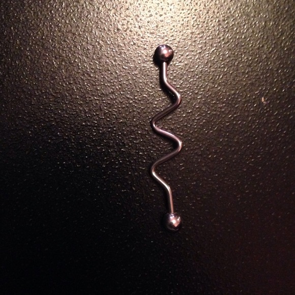 Body jewelry