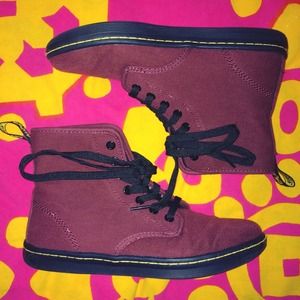 HOLD for @madeinusagirl