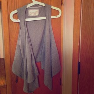 Aeropostale vest
