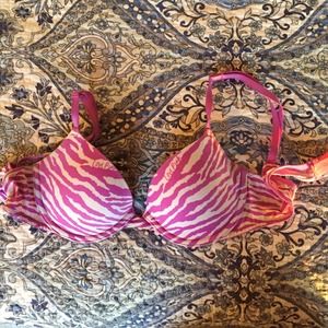VS PINK wear everywhere bra