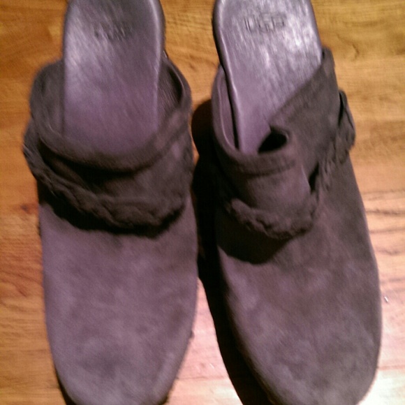 Authentic Ugg clogs