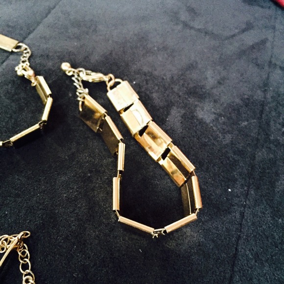 Chain Linked Bracelets - Picture 3 of 4