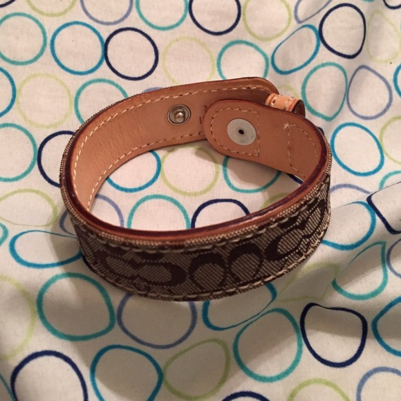 Coach leather bracelet authentic NWOT
