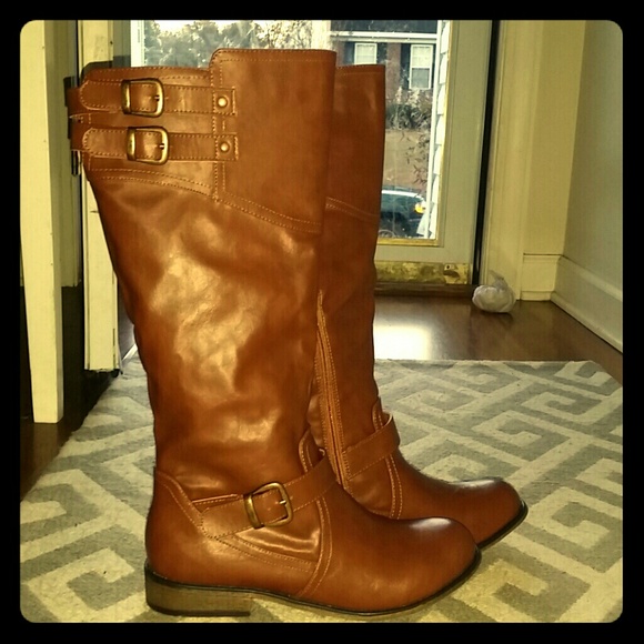 Tall brown riding boots?