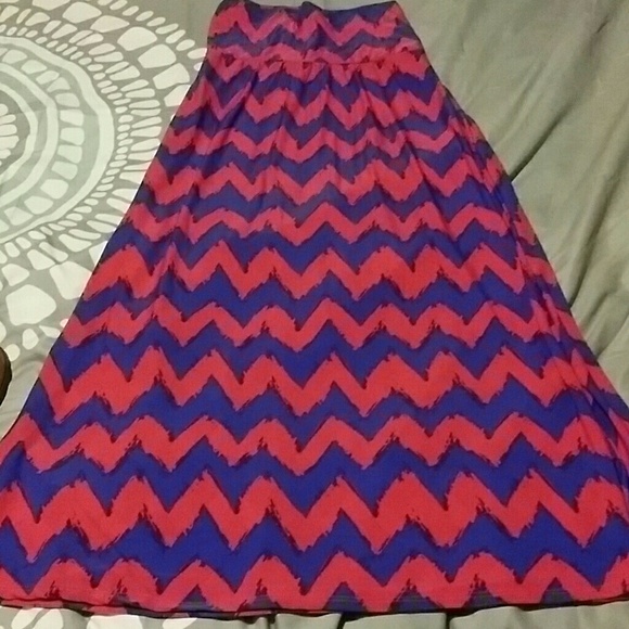 Maxi skirt wore it once