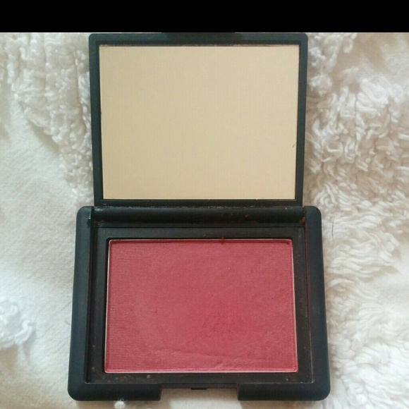 Nars dolce vita blush