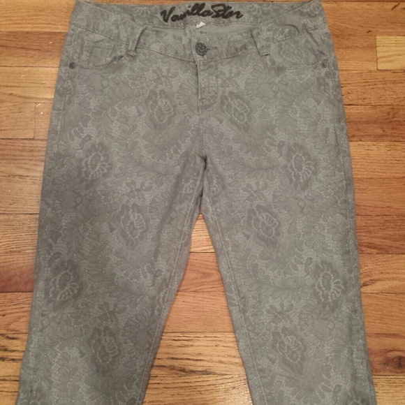 Skinny jeans