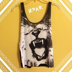 Lion Graphic Tank