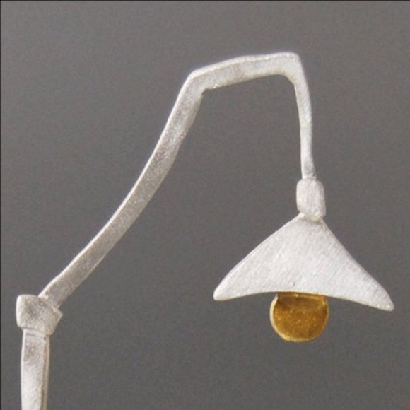 Brooch - Picture 2 of 3