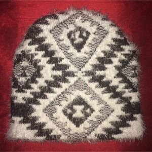 Aztec Hat (Black & White)