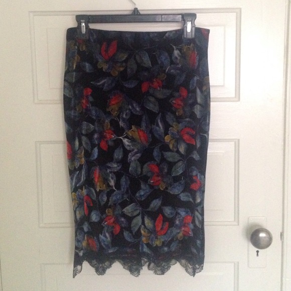 ASTR High waist velvet skirt.