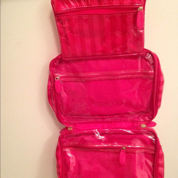 NWT Victoria's Secret travel bag