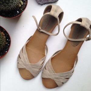 Modcloth Beige Sandals