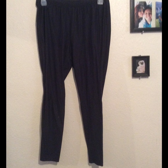 Jean looking leggings