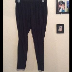 Jean looking leggings