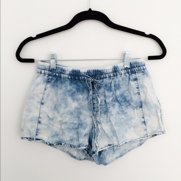 Forever 21 acid washed drawstring shorts