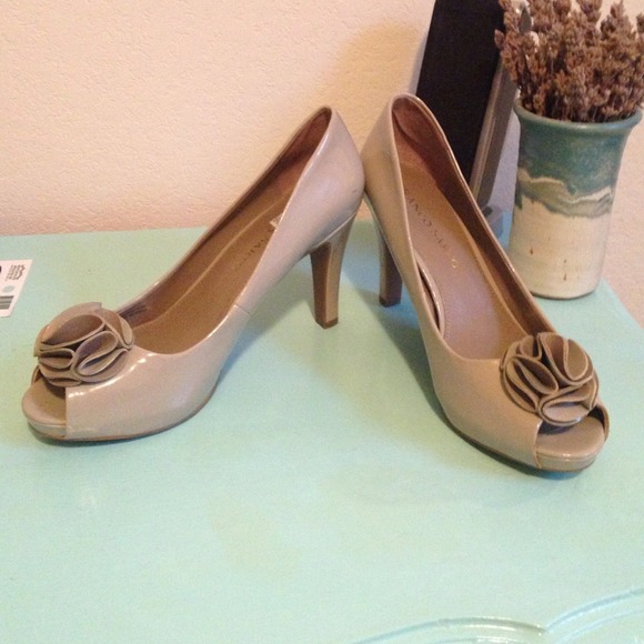 Franco Sarto Nude Heels