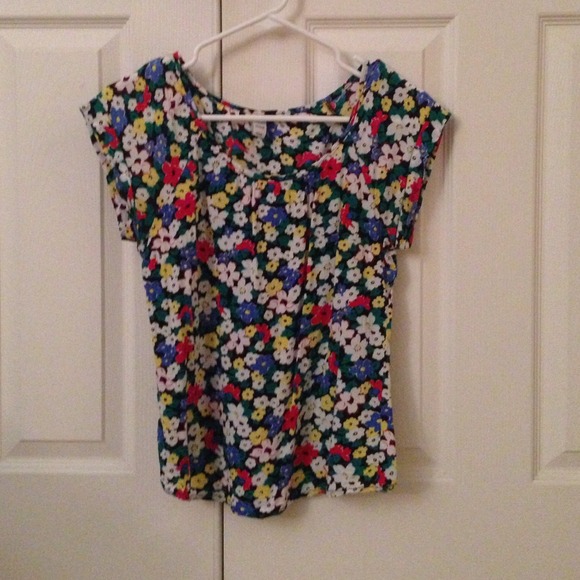 Old Navy Floral T-Shirt