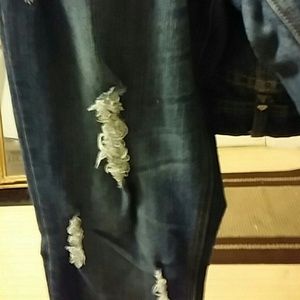 BRAND NEW DEREON JEANS