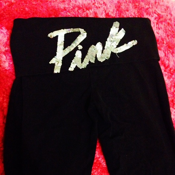 PINK Victoria's Secret yoga pants