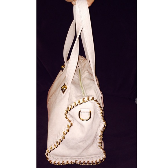 Pink gold chain embellished handbag - Picture 3 of 3