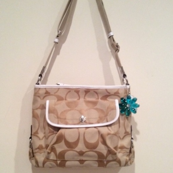 Spring coach shoulder bag MAKE AN OFFER!😁