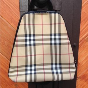AUTHENTIC BURBERRY backpack! 💛