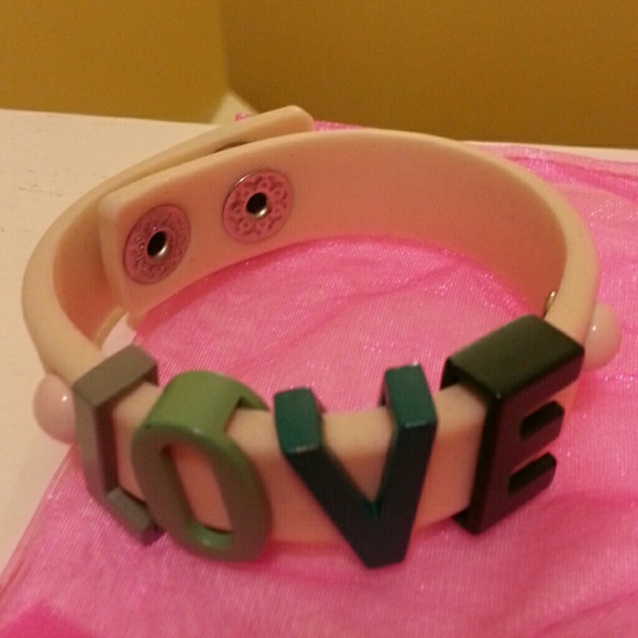 Love - Picture 2 of 2