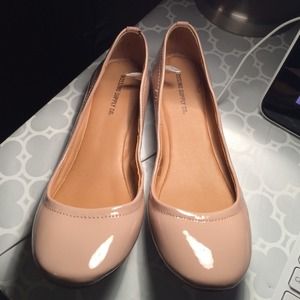 Mossimo nude flats