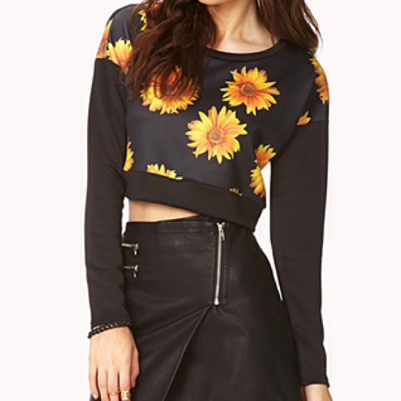 Forever 21 sunflower long sleeve crop top