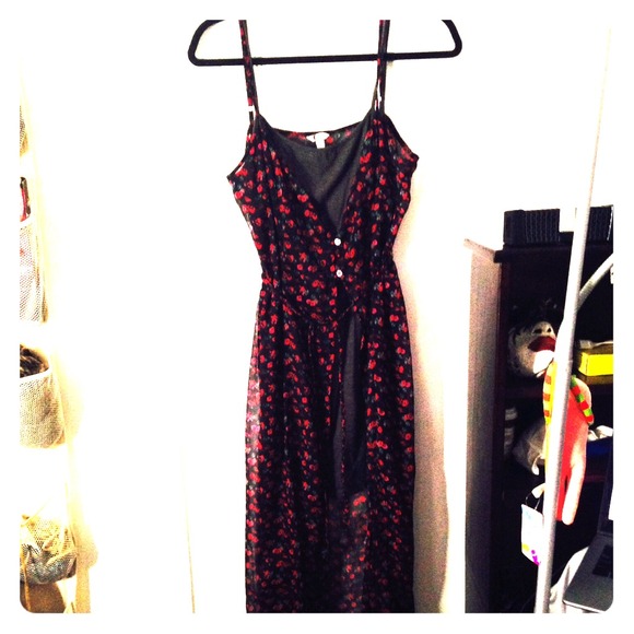 Dress & floral coverlet