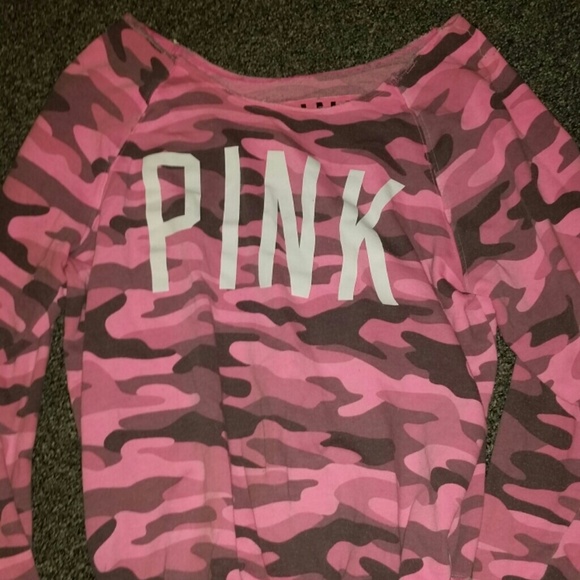 Pink camo Crewneck
