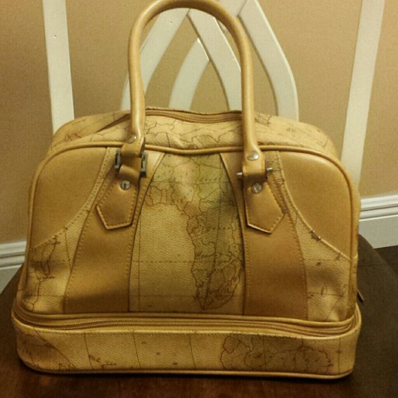 Beige hand bag