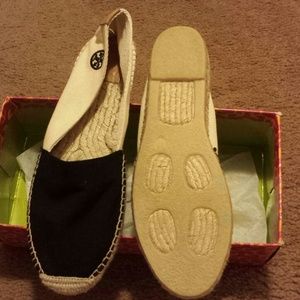 TORY BURCH ESPADRILLES