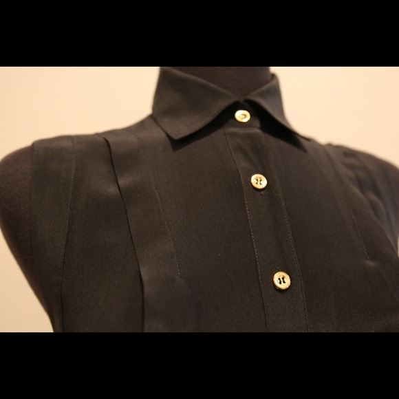 Bebe button down - Picture 2 of 3