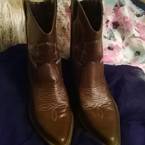SO Cowboy Boot