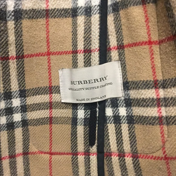 SOLD.On tradesysBurberry London  Toggle Coat! - Picture 4 of 4