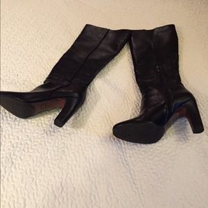 Black leather LOFT boots