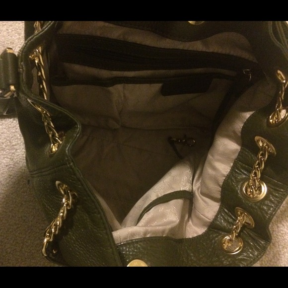 AUTHENTIC Michael kors bag - Picture 4 of 4
